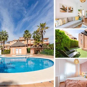 Jardin Privado # Netflix # Playa A 8min # Wifi # Familia # Apartamento Vera